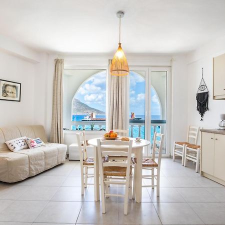 Mimis & Connie 1 Apartment Karpathos Luaran gambar