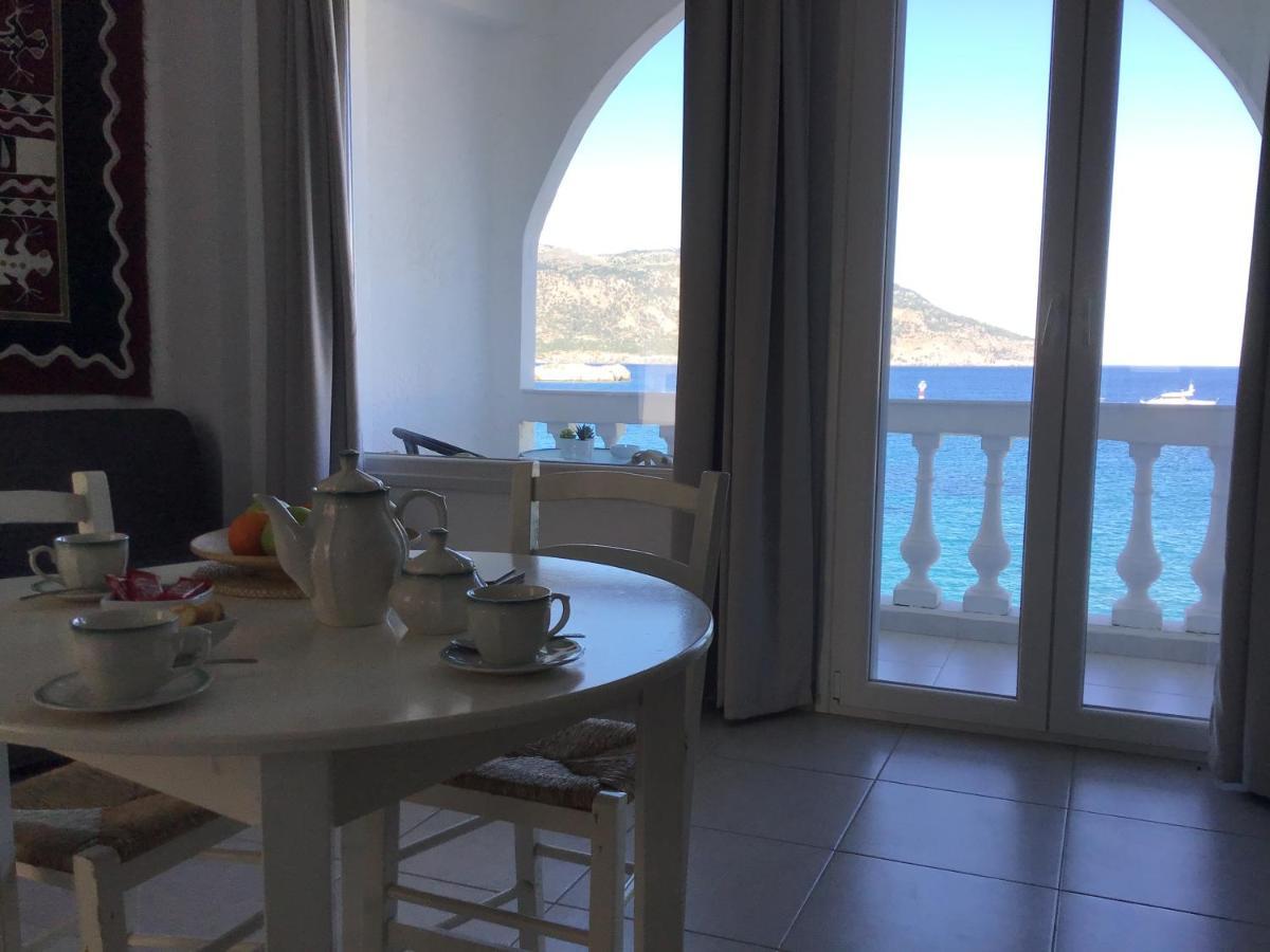 Mimis & Connie 1 Apartment Karpathos Luaran gambar