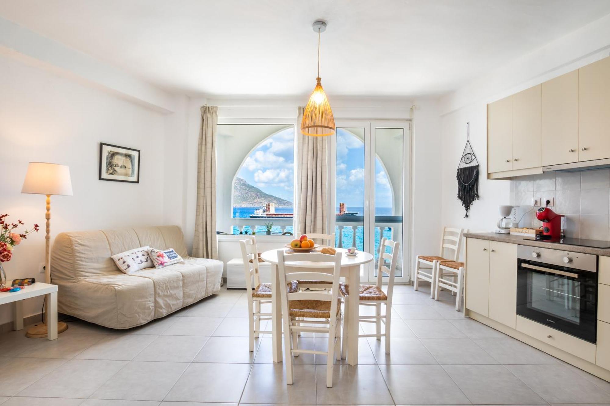 Mimis & Connie 1 Apartment Karpathos Luaran gambar