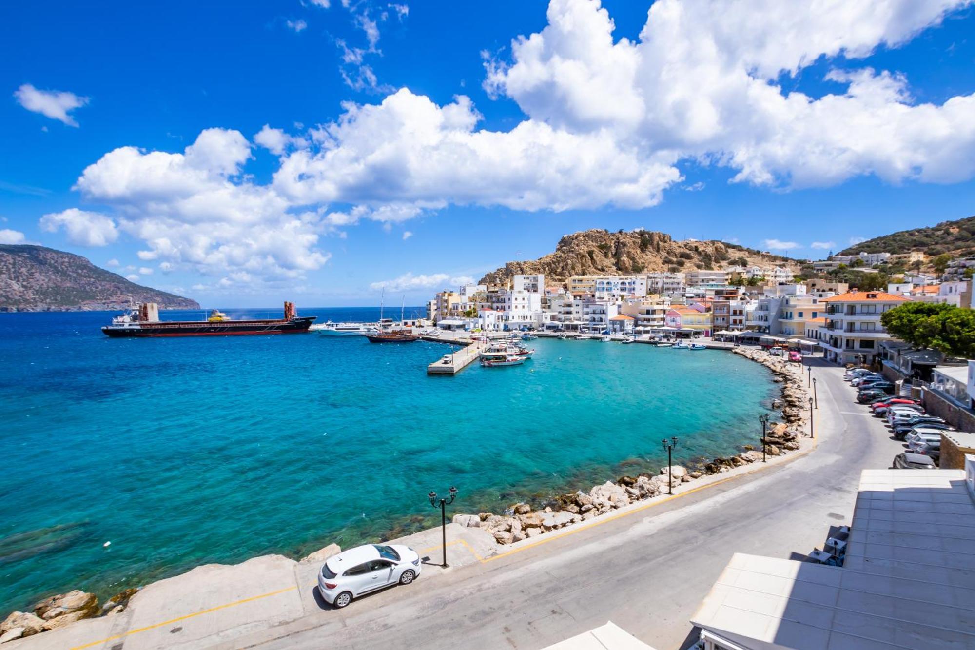 Mimis & Connie 1 Apartment Karpathos Luaran gambar